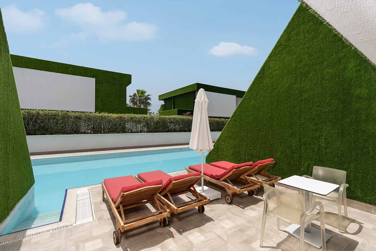 Dublex Swim Up Villa